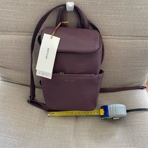 MATT & NAT BRAVE MINI BACKPACK - FIG COLOUR